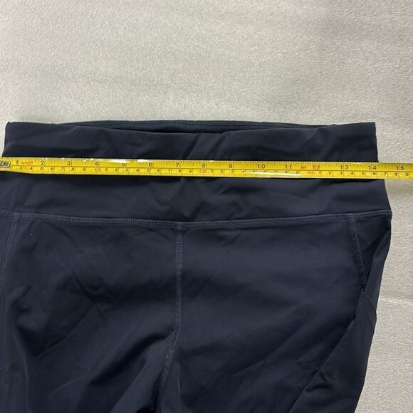Vuori WOMEN'S STRIDE LEGGING in Atlantic Size M / Like New - Picture 7 of 9